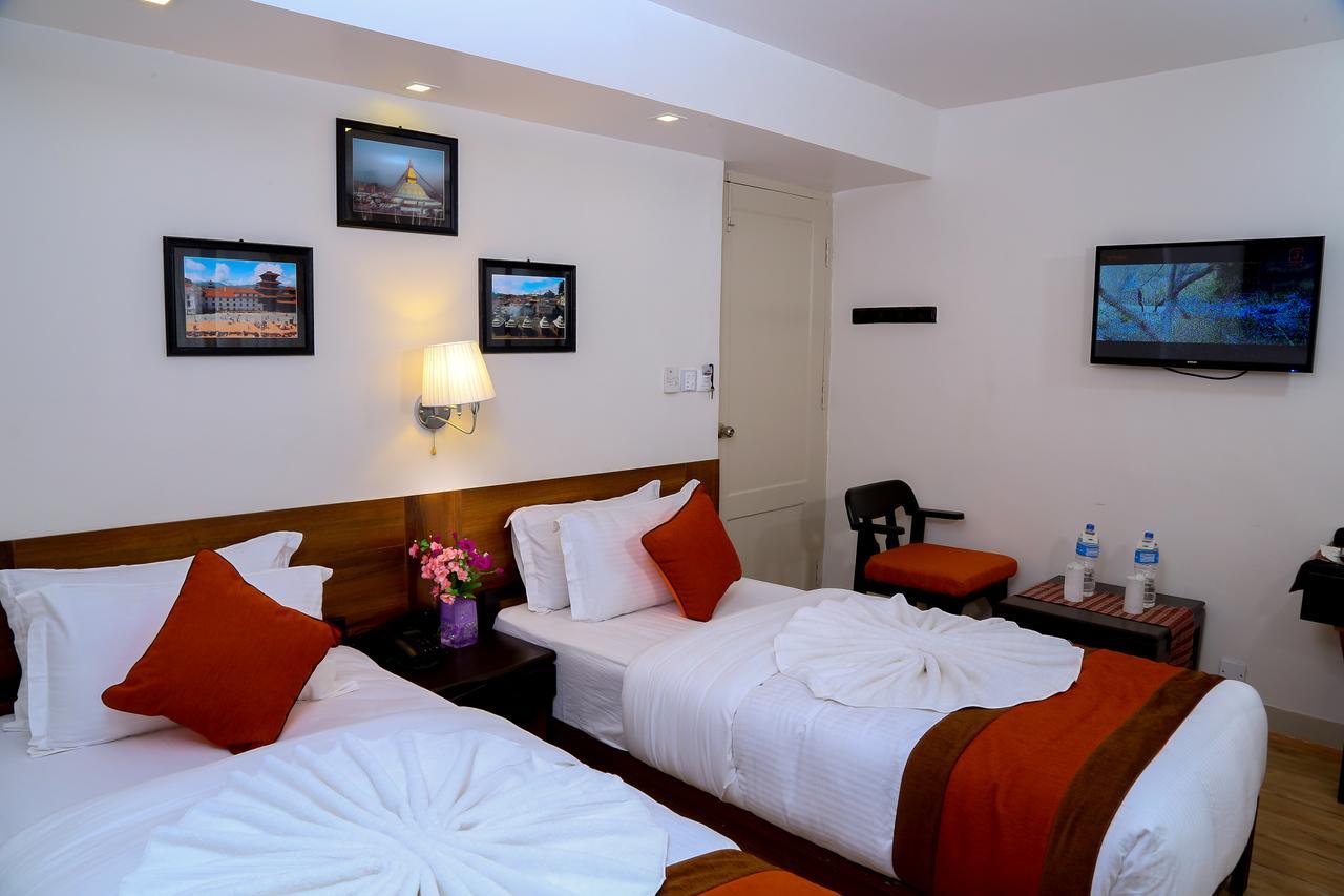 Hotel Himalayan Oasis Катманду Екстериор снимка