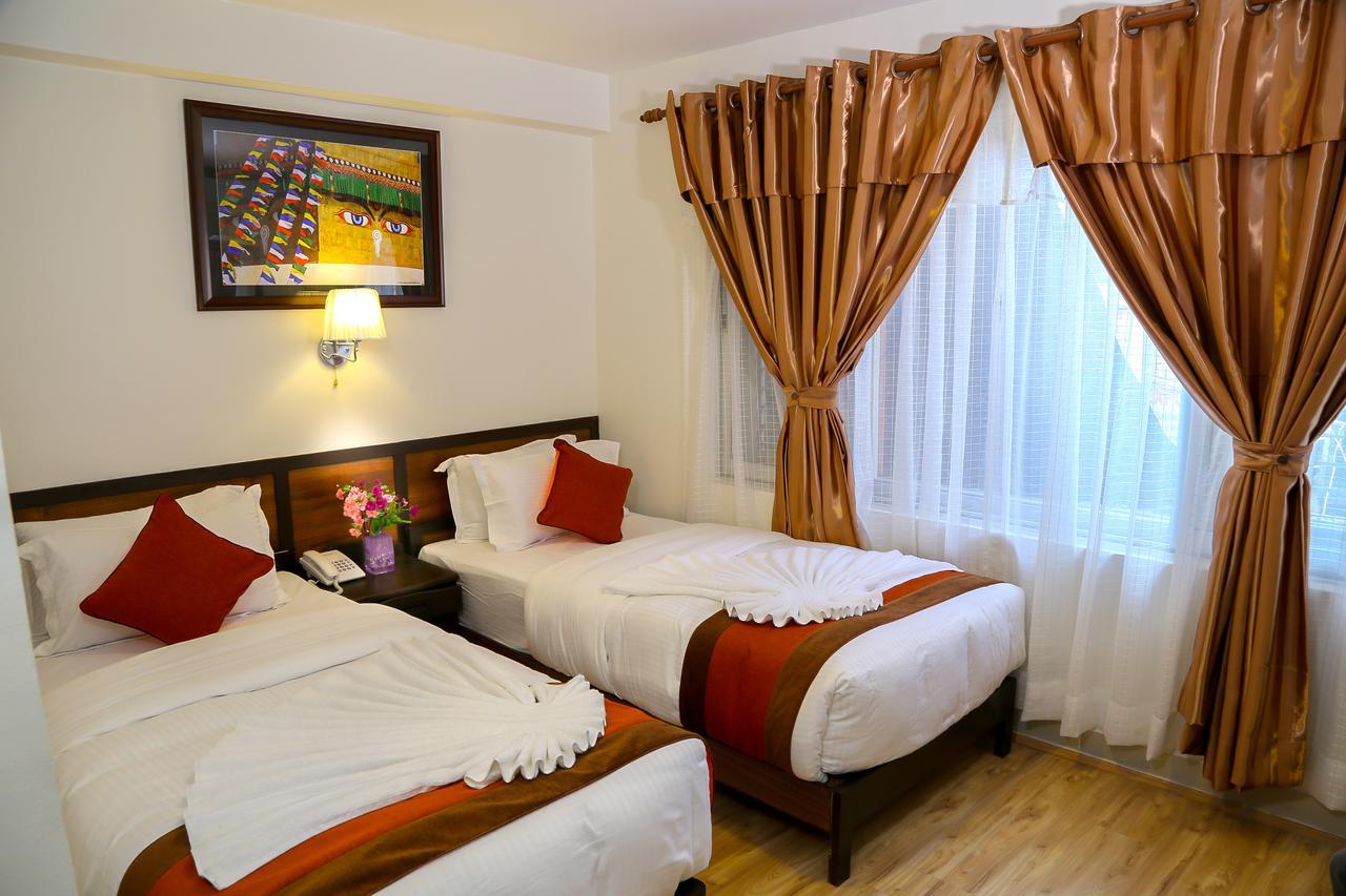 Hotel Himalayan Oasis Катманду Екстериор снимка
