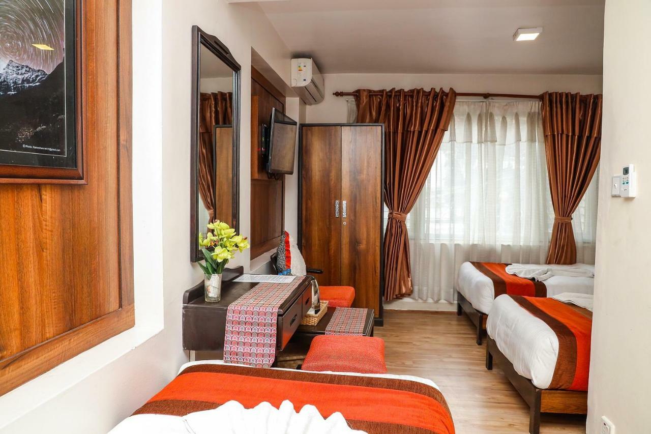 Hotel Himalayan Oasis Катманду Екстериор снимка