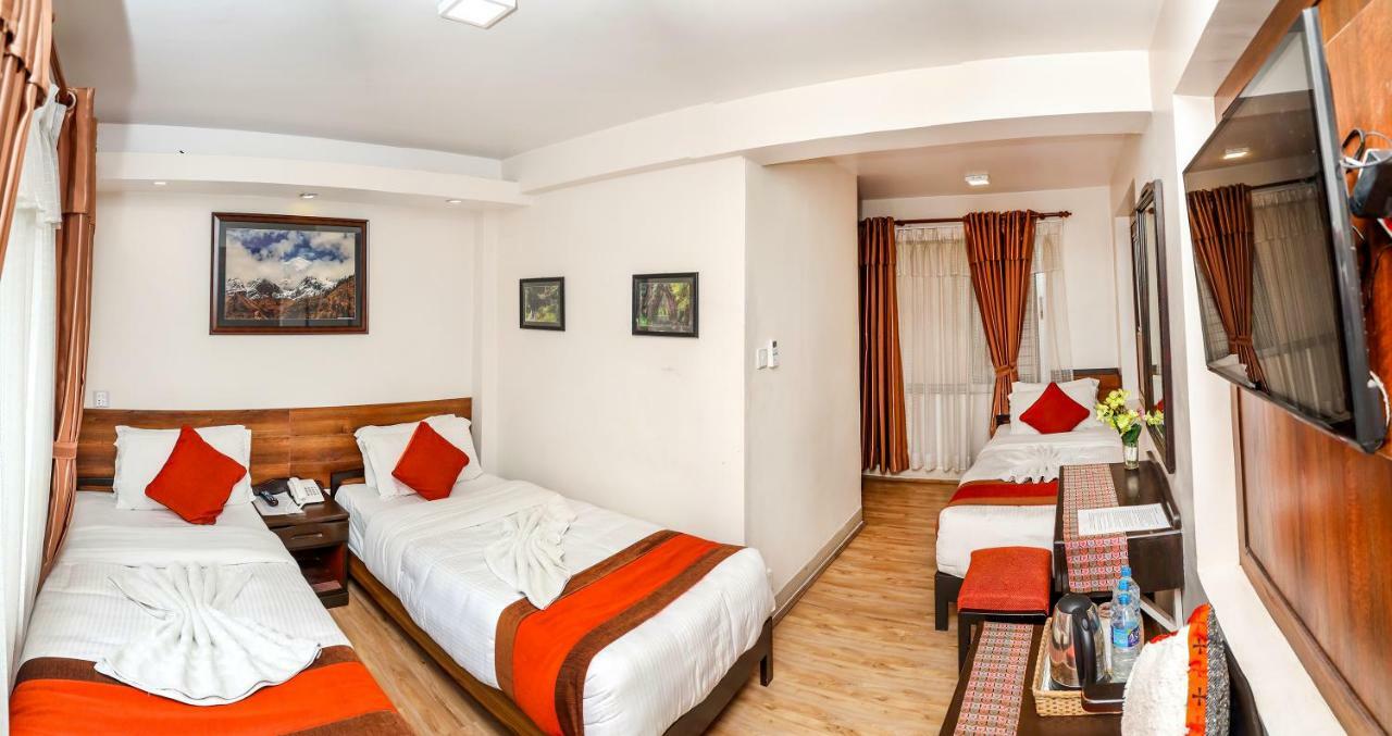 Hotel Himalayan Oasis Катманду Екстериор снимка